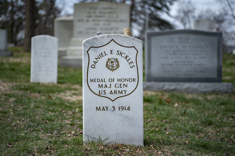 daniel e sickles grave marker