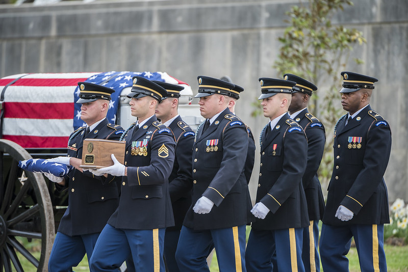 funeral-visiting-clergy-guide-escort-columbarium funeral-visiting-clergy-guide-escort-columbarium